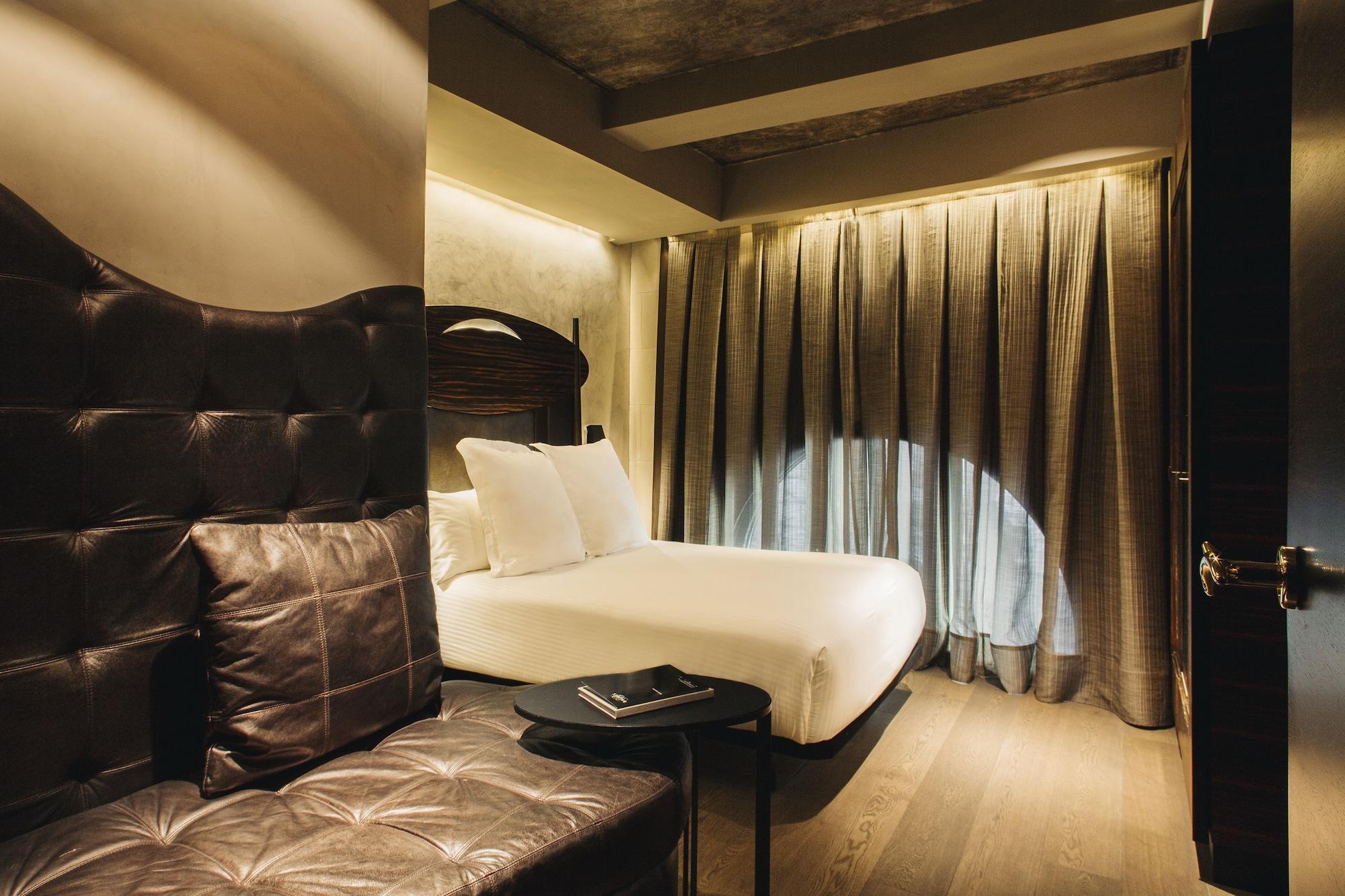 Bagues, A Small Luxury Of The World Hotell 5*
