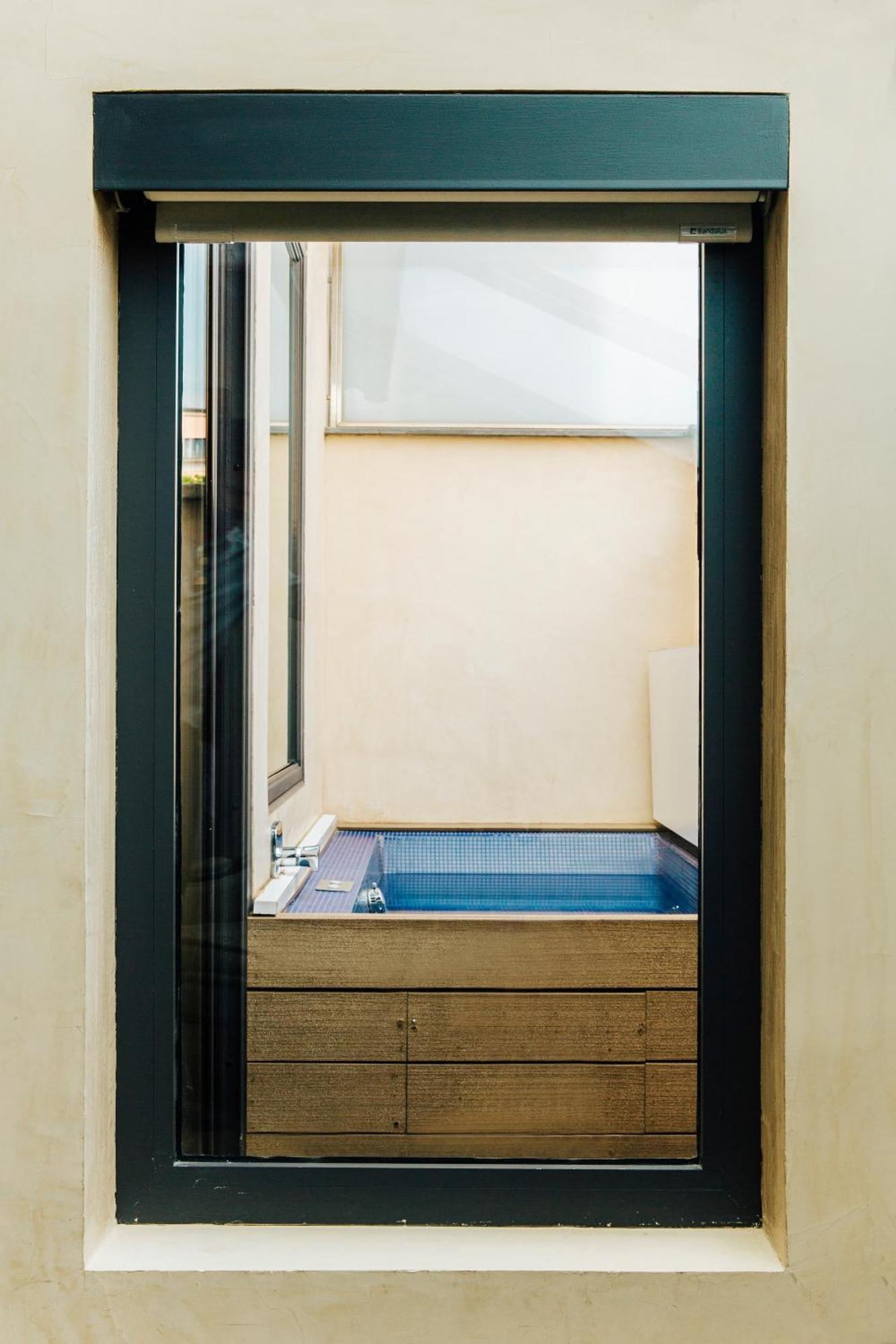 Bagues, A Small Luxury Of The World Hotell